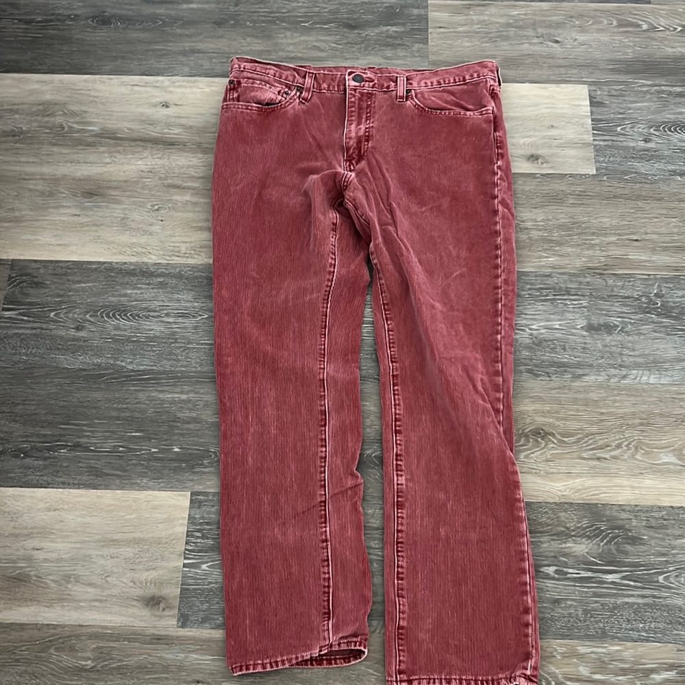 MENS LEVI JEANS